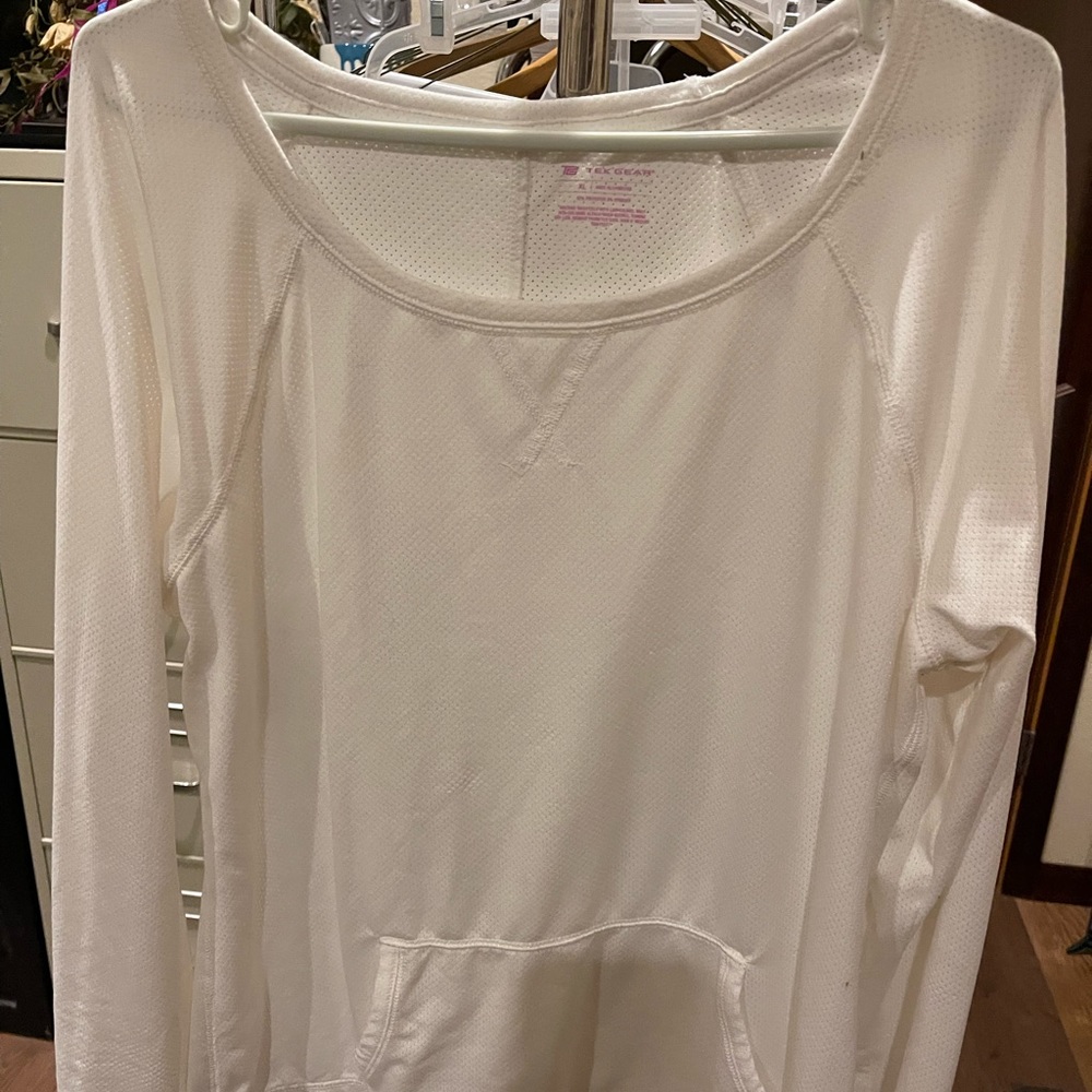 Women’s active top extra large